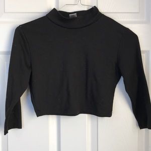 Black cropped sweater